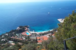 Tennis courts in Monaco image